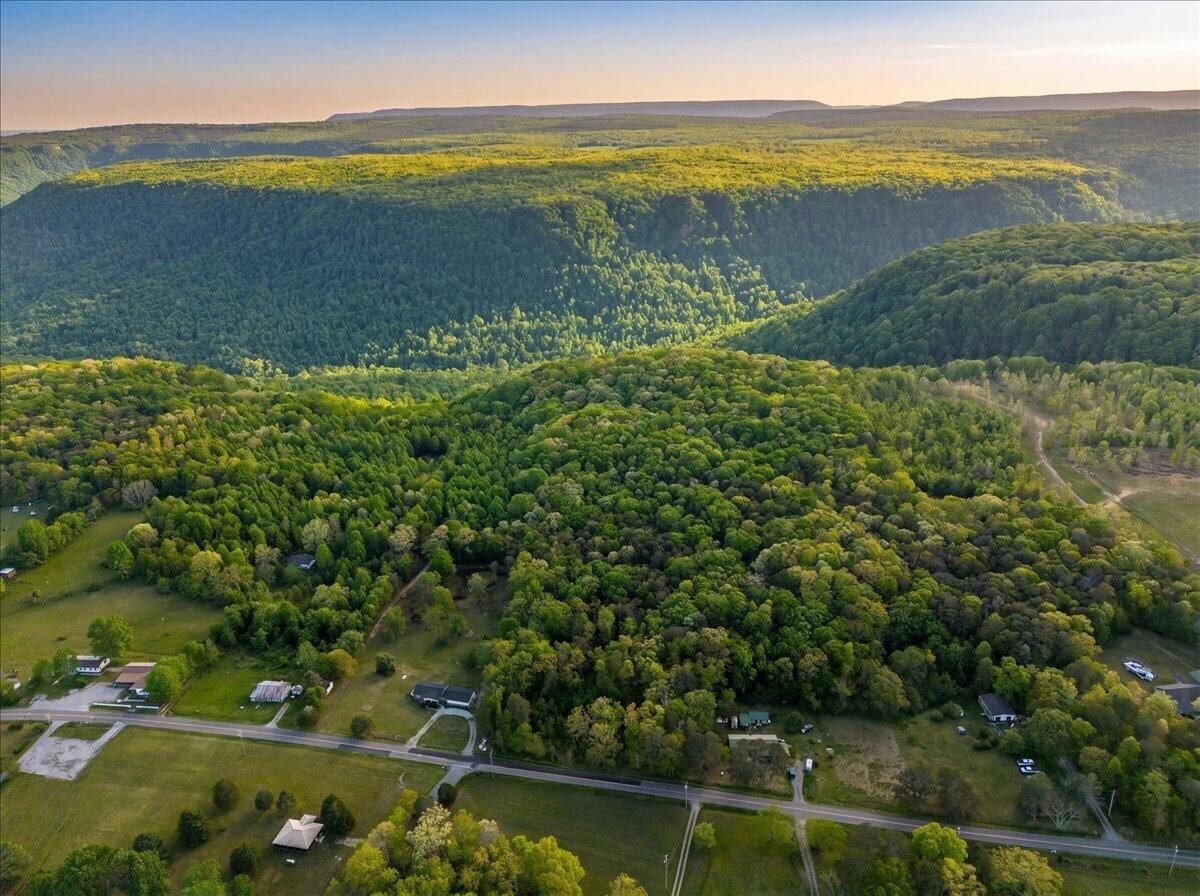 0 Sequatchie Mountain Road Sequatchie TN 37374