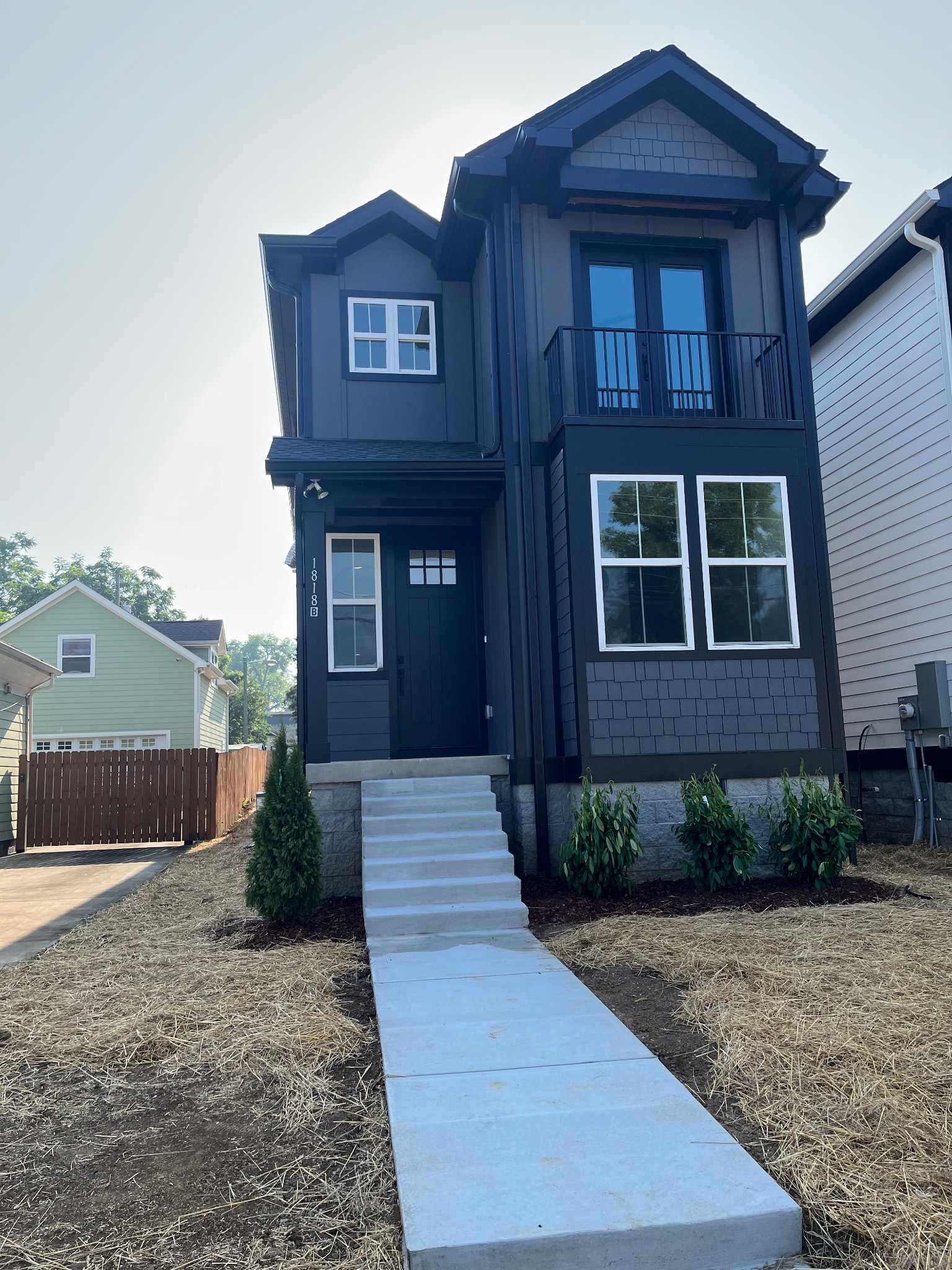 1818 11th Ave, N Nashville TN 37208