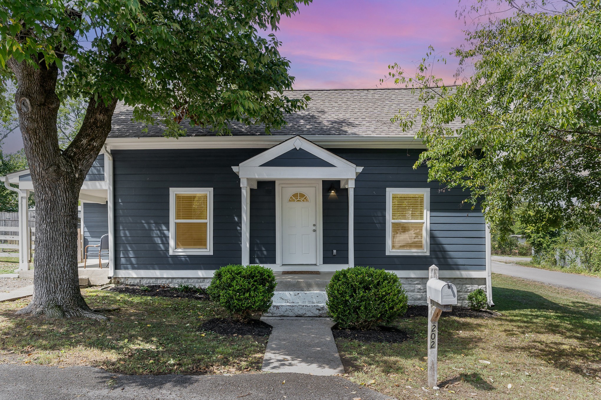 202 6th Ave, S Lewisburg TN 37091