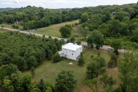 2328 New Hope Road Hendersonville TN 37075