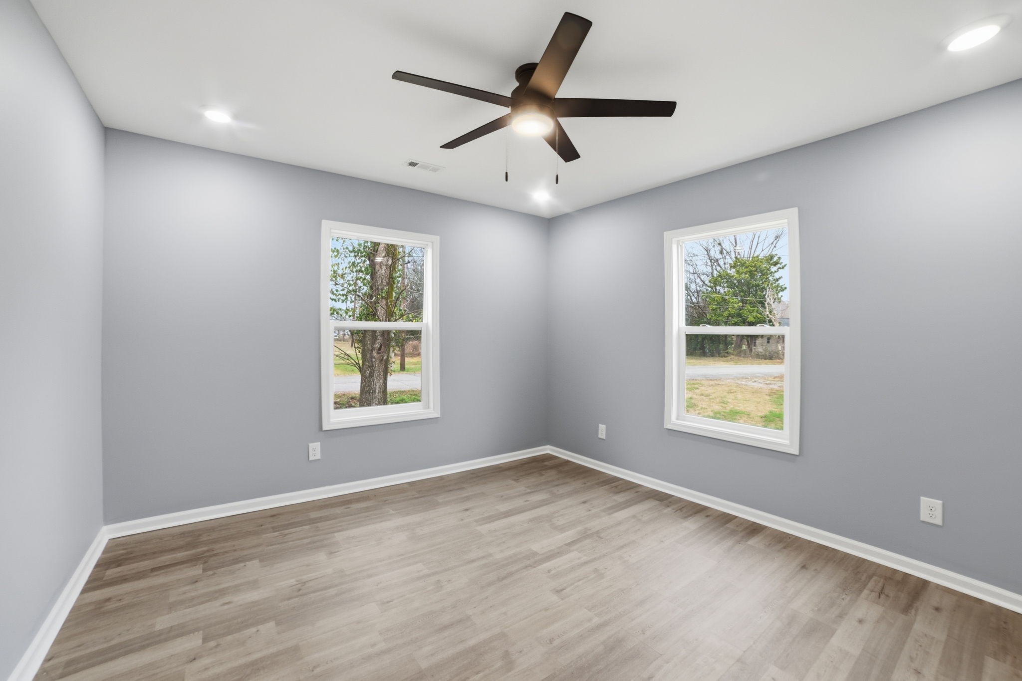 104 Fairground Drive Waverly TN 37185