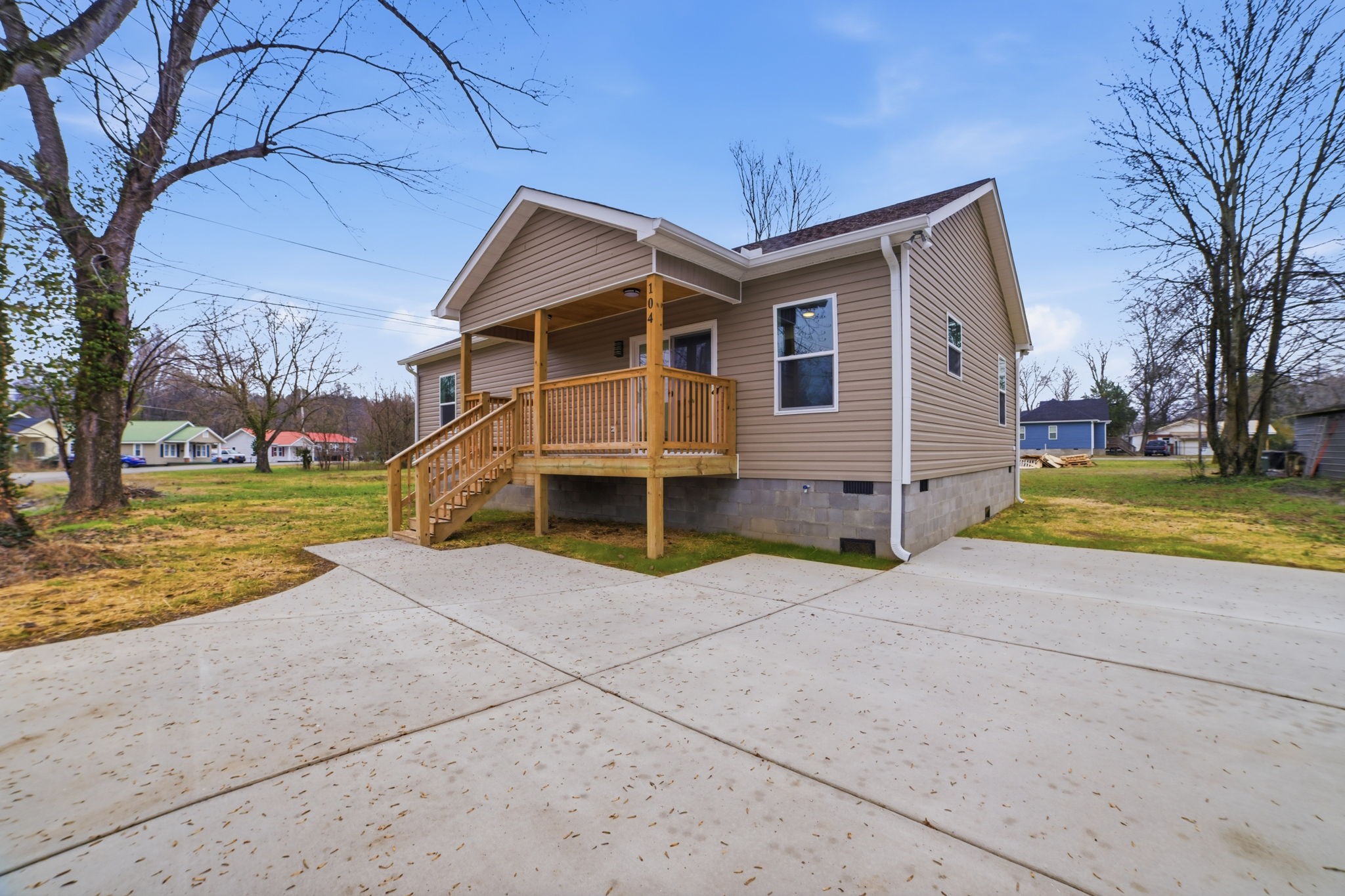 104 Fairground Drive Waverly TN 37185