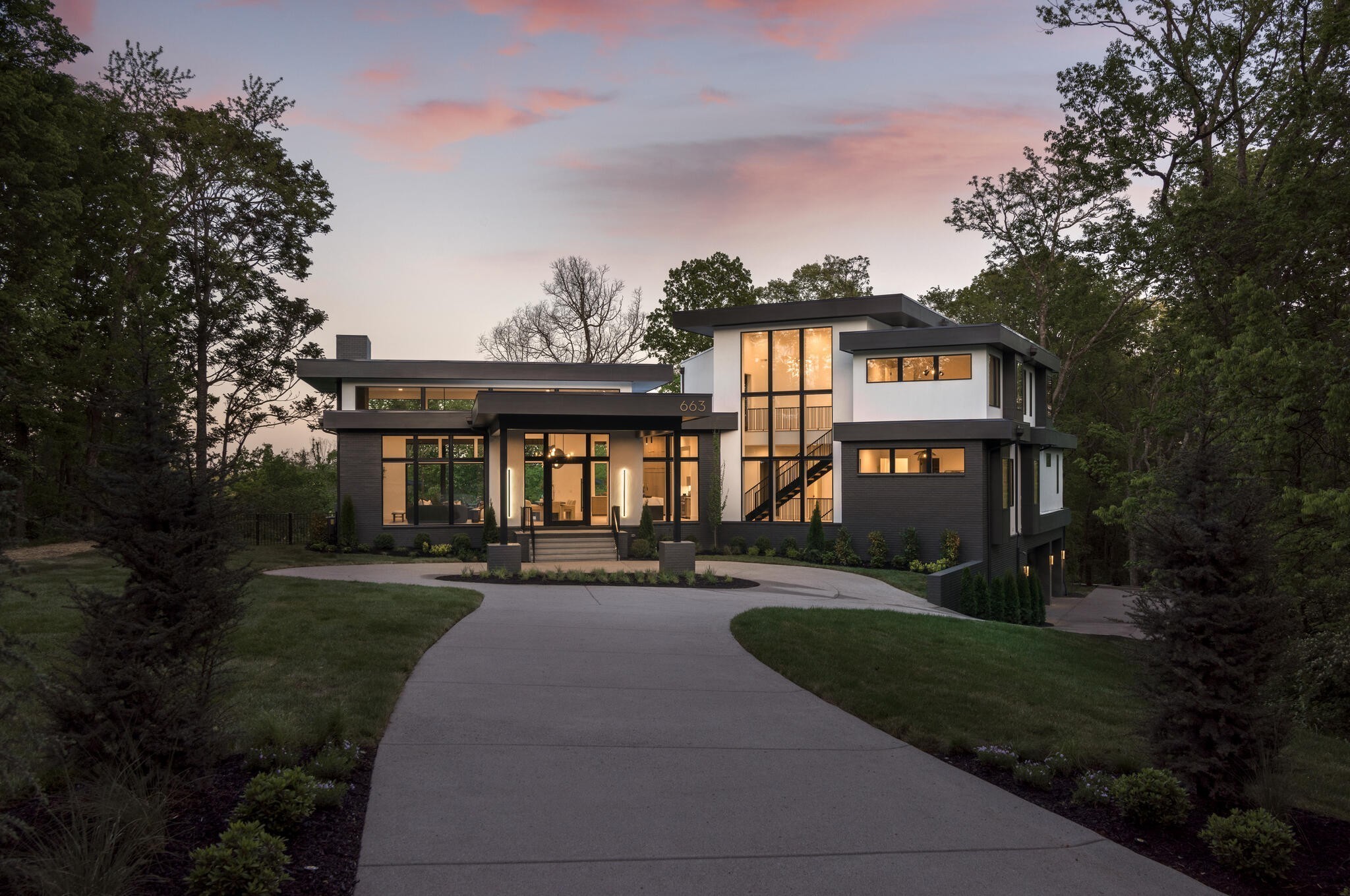 663 Hunters Trail Nashville TN 37209