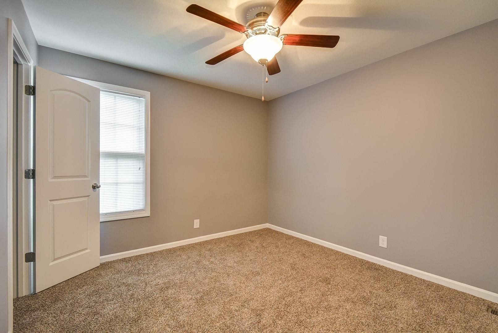 2256C Mccormick Clarksville TN 37040