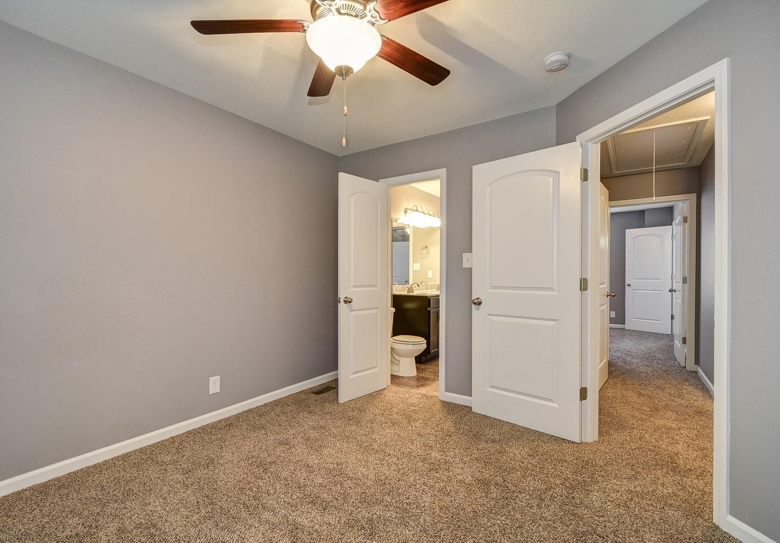 2256C Mccormick Clarksville TN 37040