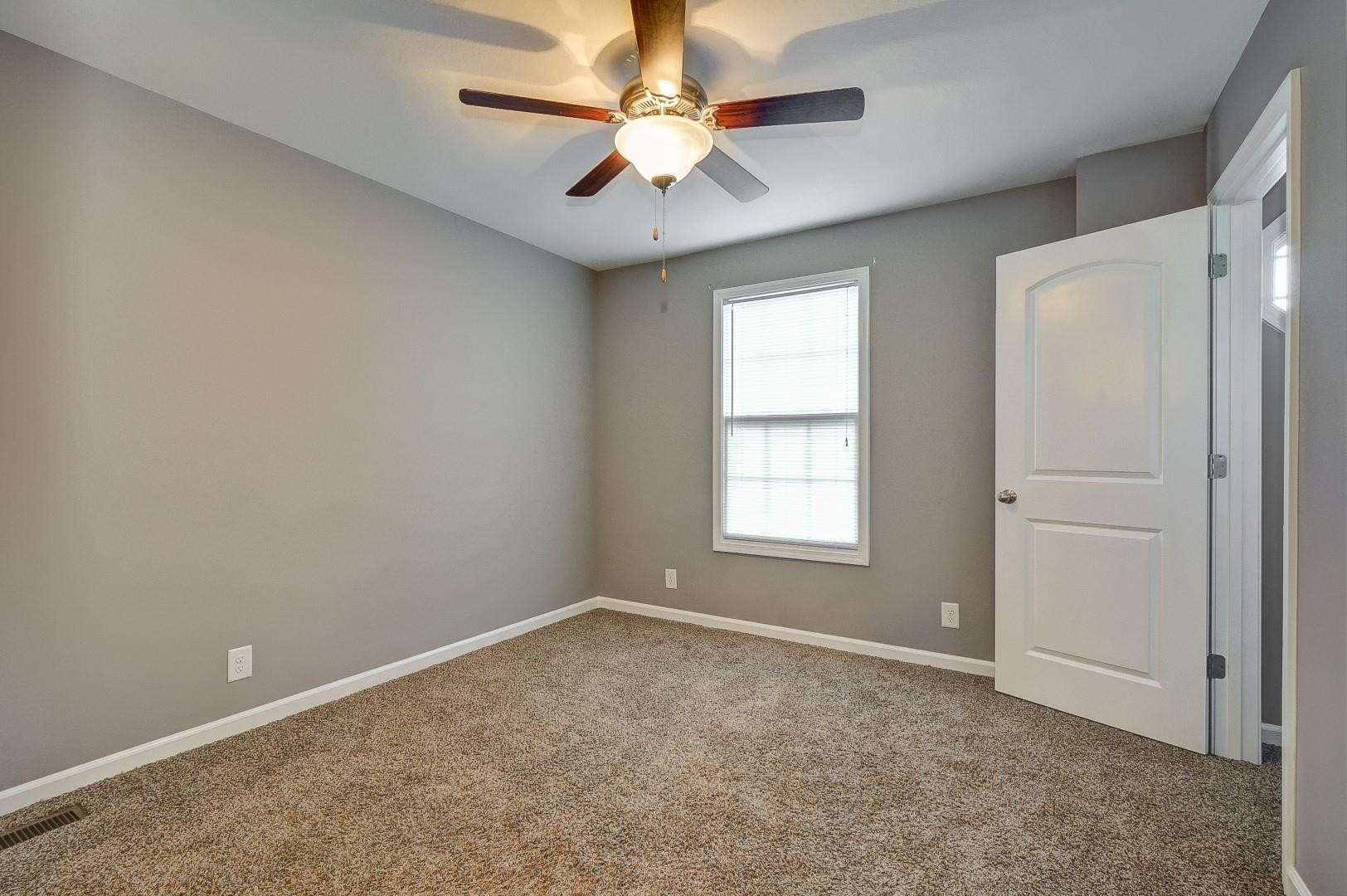 2256C Mccormick Clarksville TN 37040