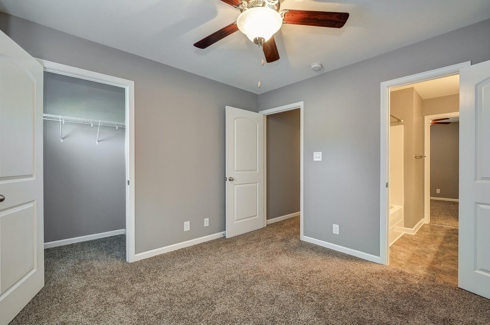 2256C Mccormick Clarksville TN 37040