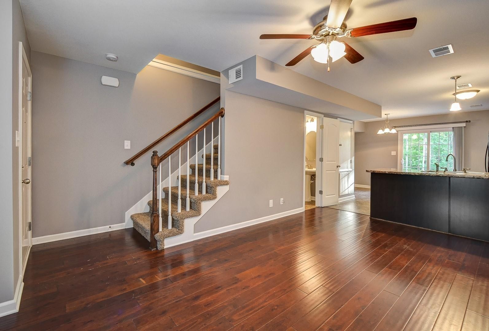 2256C Mccormick Clarksville TN 37040