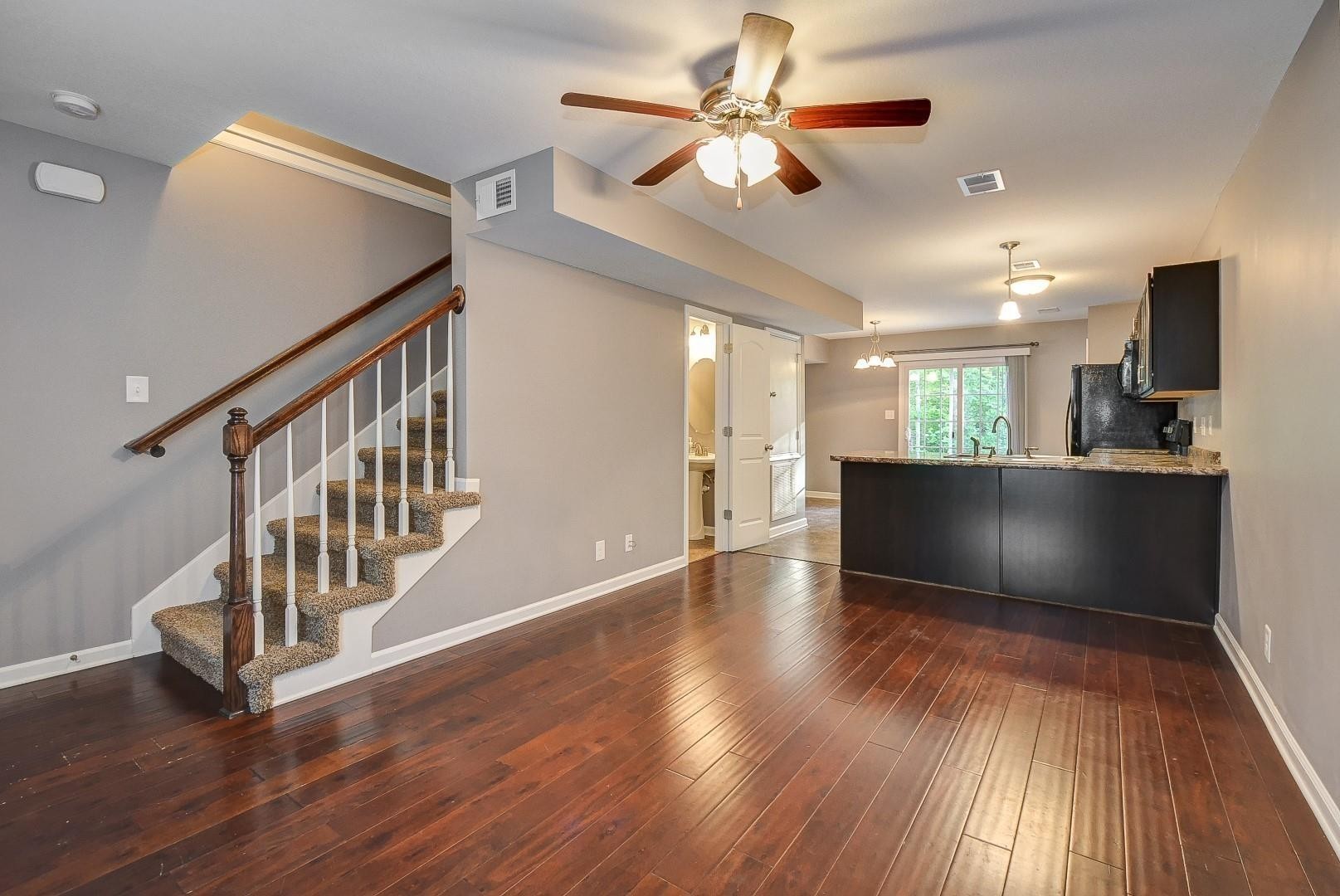2256C Mccormick Clarksville TN 37040