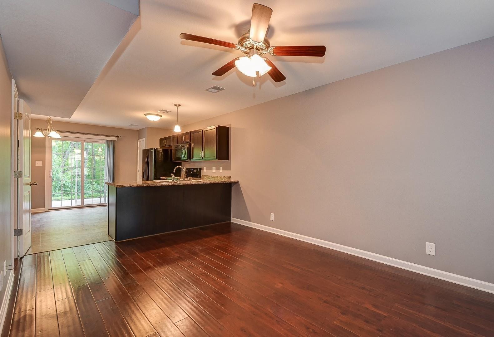 2256C Mccormick Clarksville TN 37040