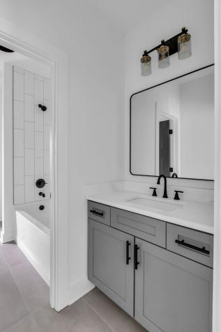 2110 11th Ave, N Nashville TN 37208