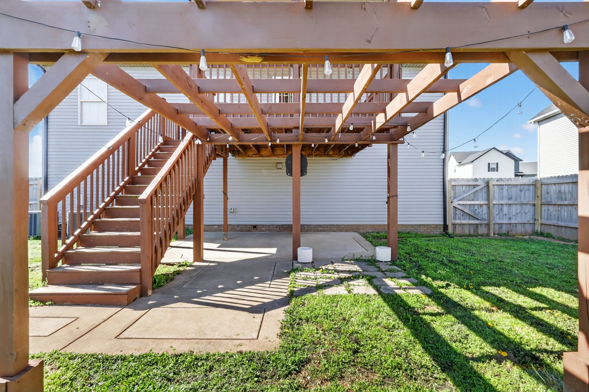 1049 Charles Thomas Drive Clarksville TN 37042