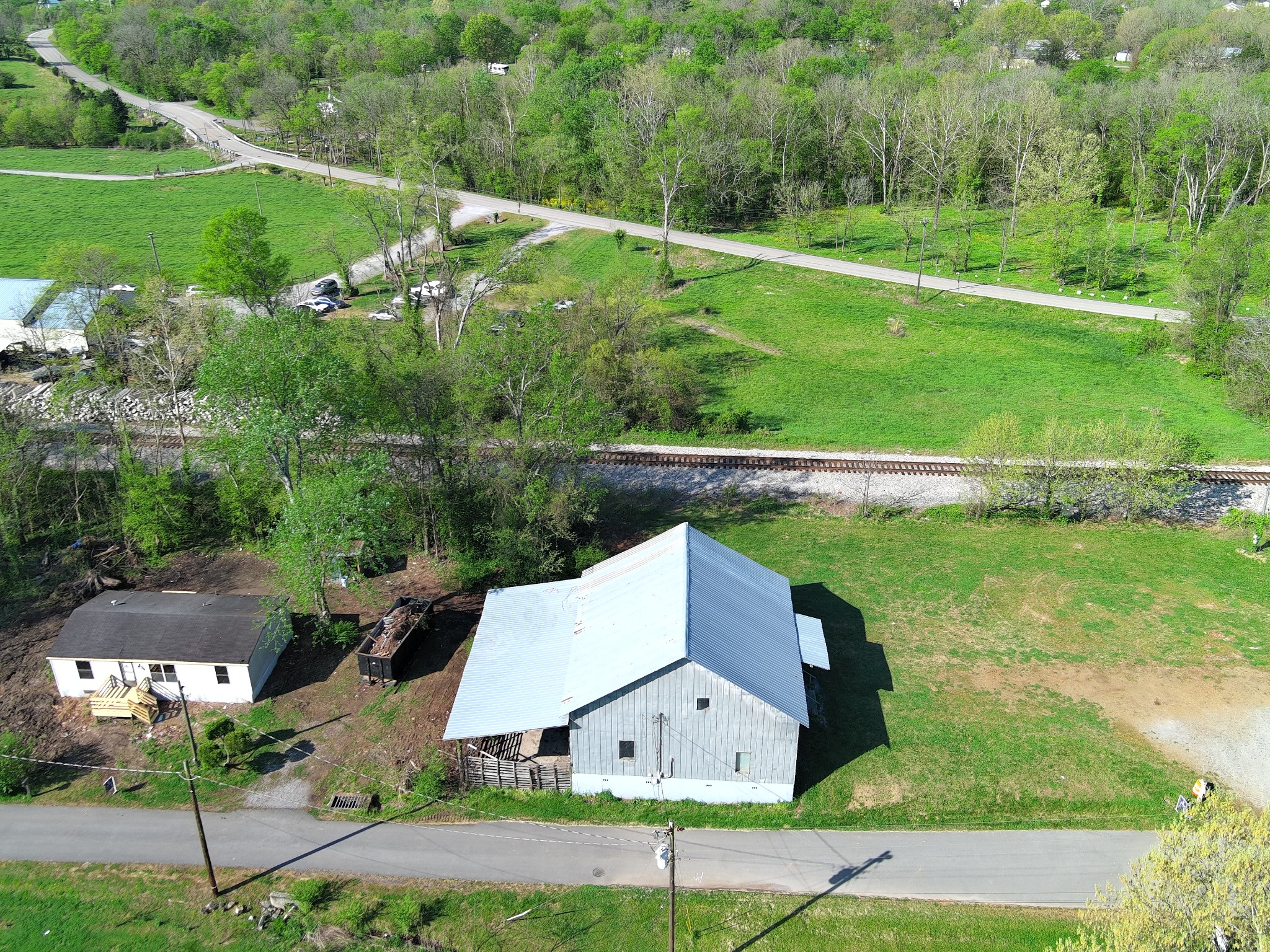 108 Hinkle Hill St, E Bell Buckle TN 37020