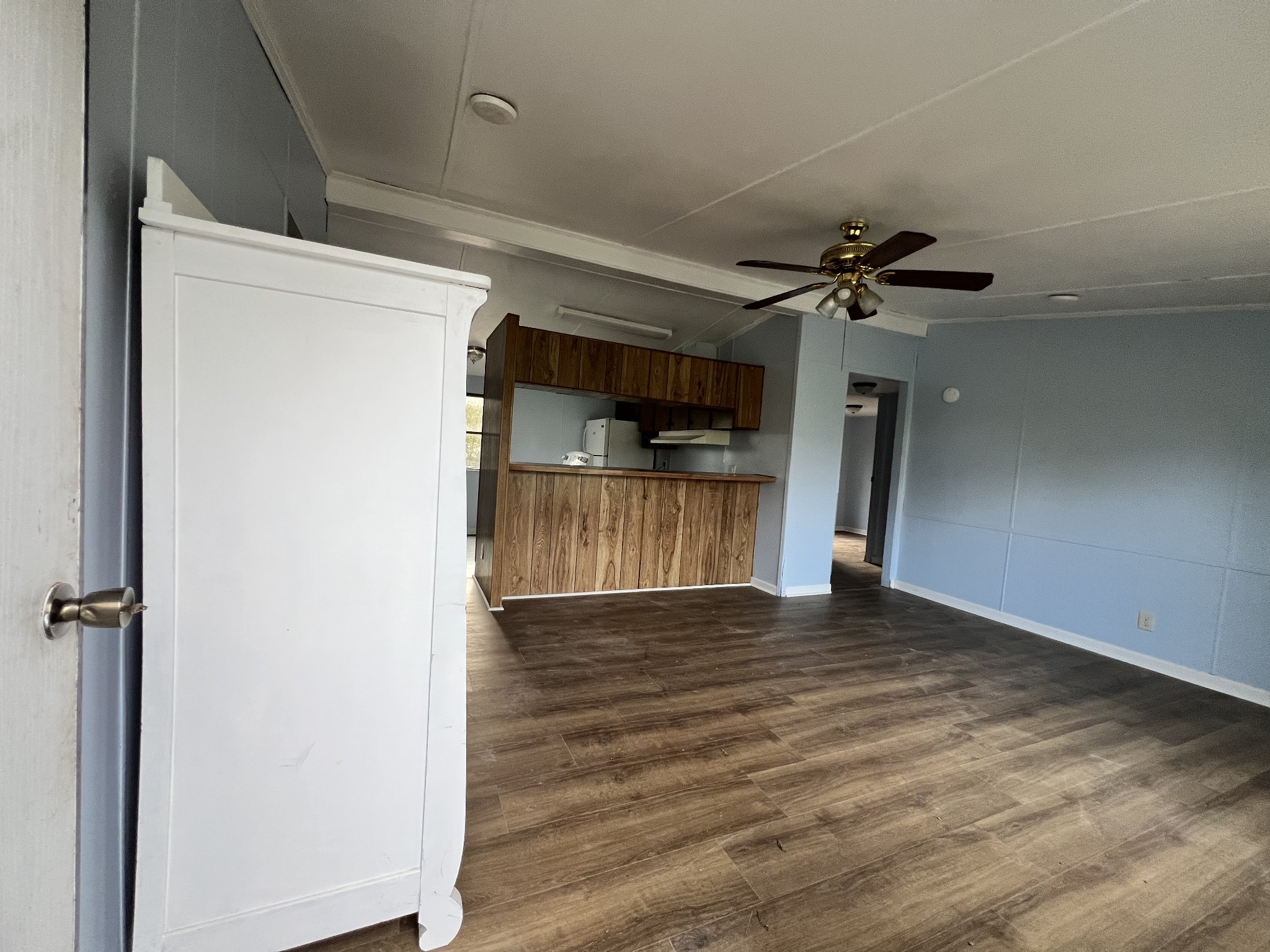 108 Hinkle Hill St, E Bell Buckle TN 37020