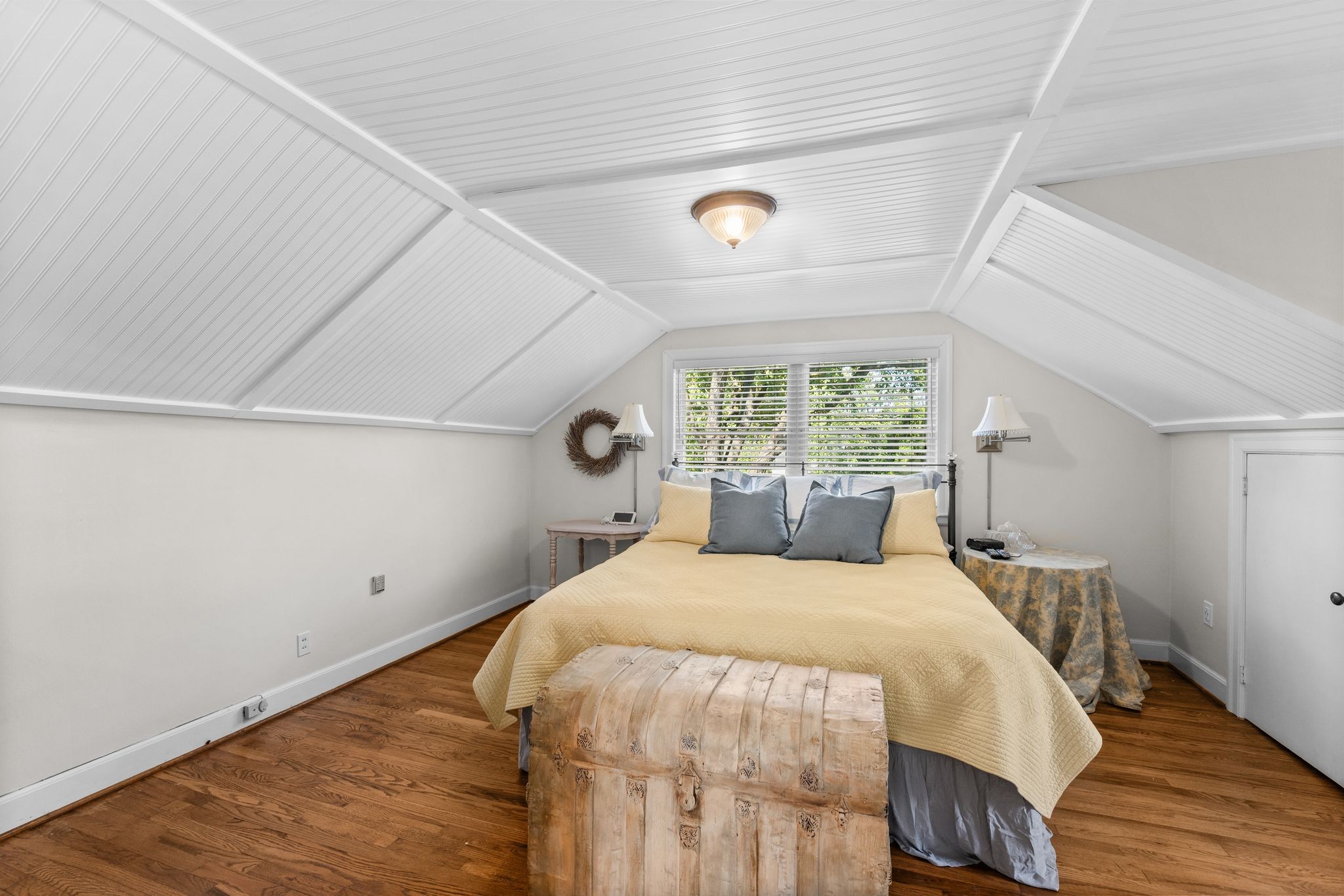 201 Brookfield Avenue Nashville TN 37205