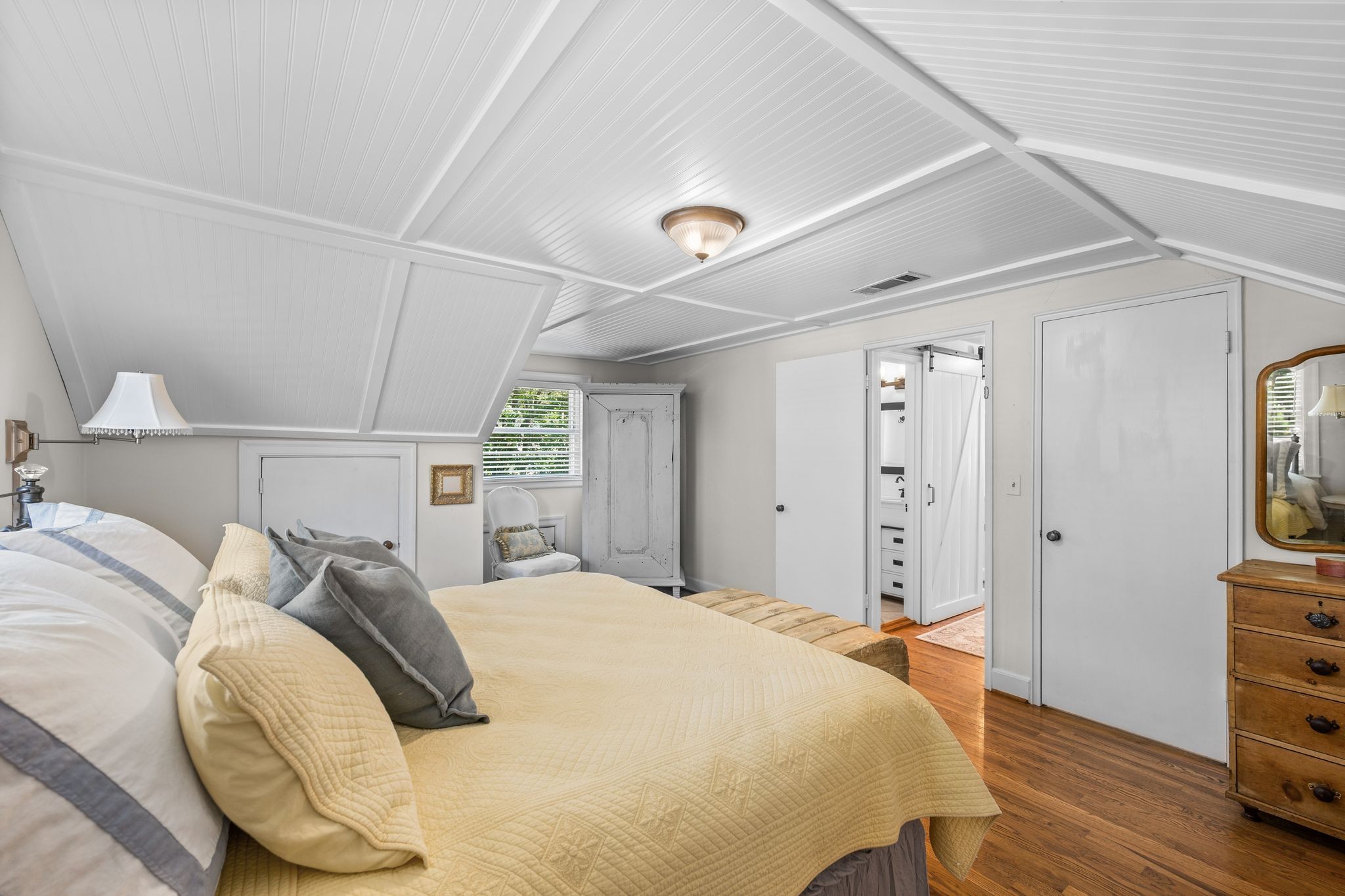 201 Brookfield Avenue Nashville TN 37205
