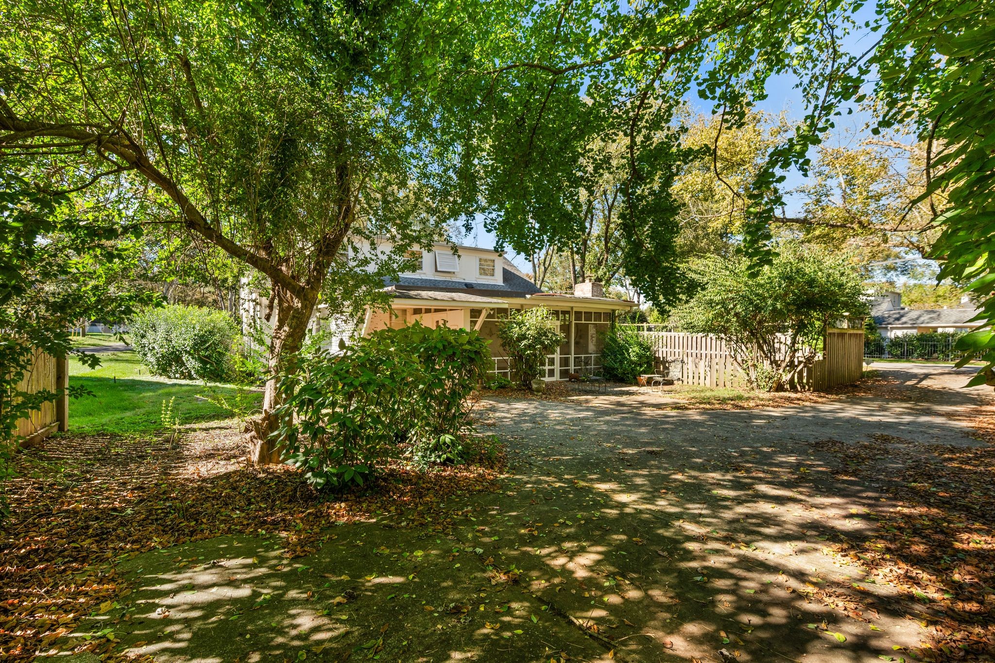 201 Brookfield Avenue Nashville TN 37205