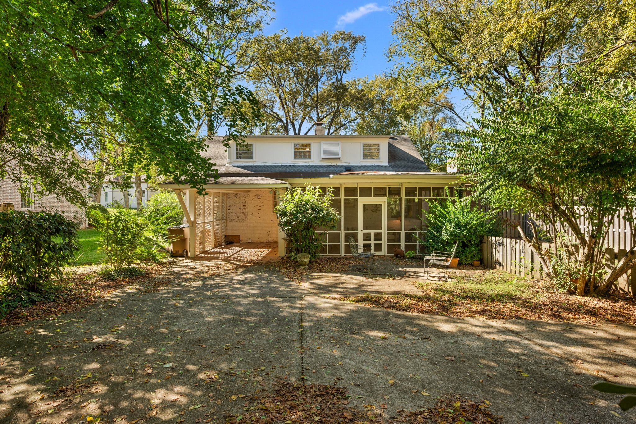 201 Brookfield Avenue Nashville TN 37205