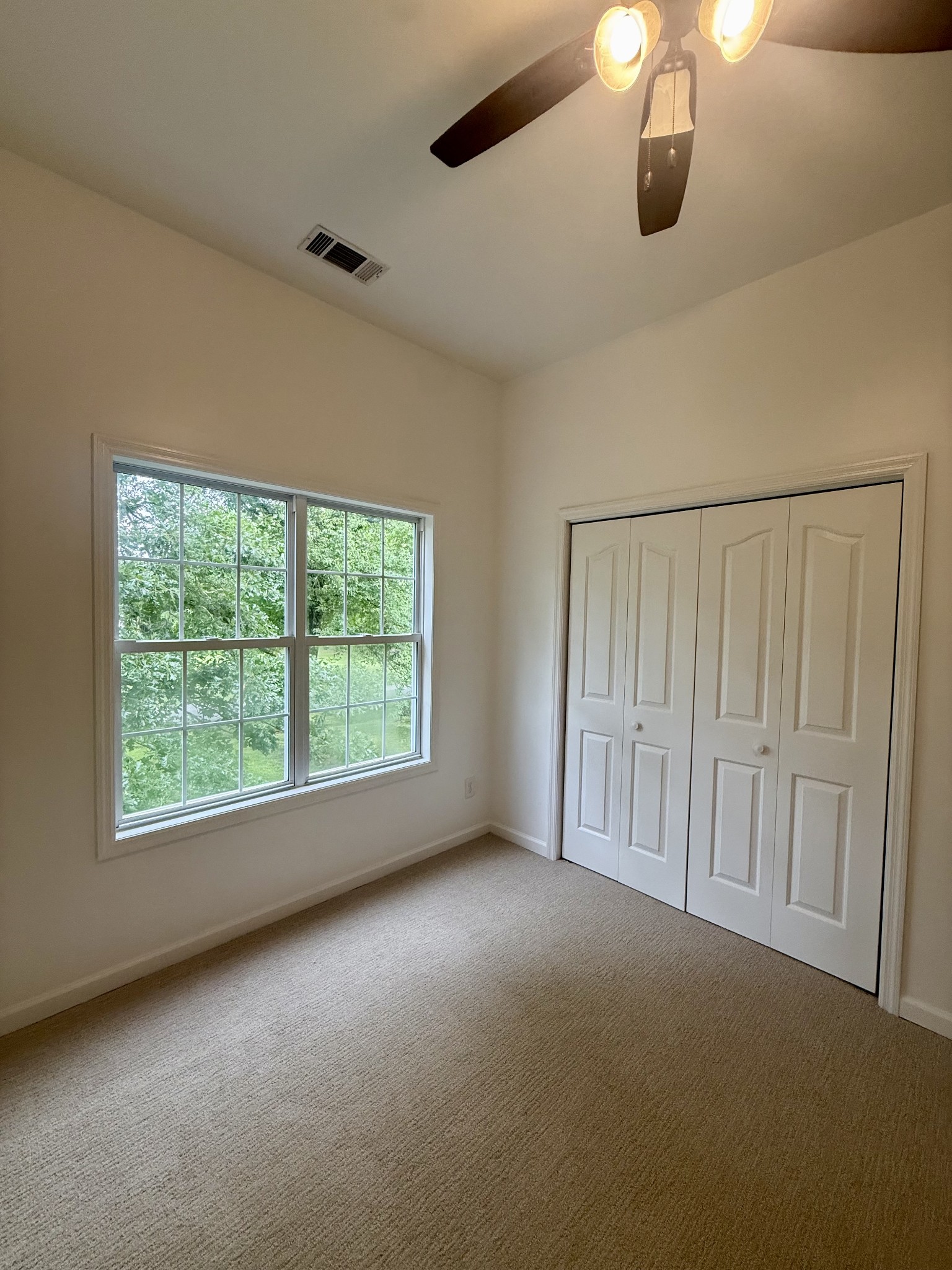 43 Hawthorne Dr, N Lawrenceburg TN 38464