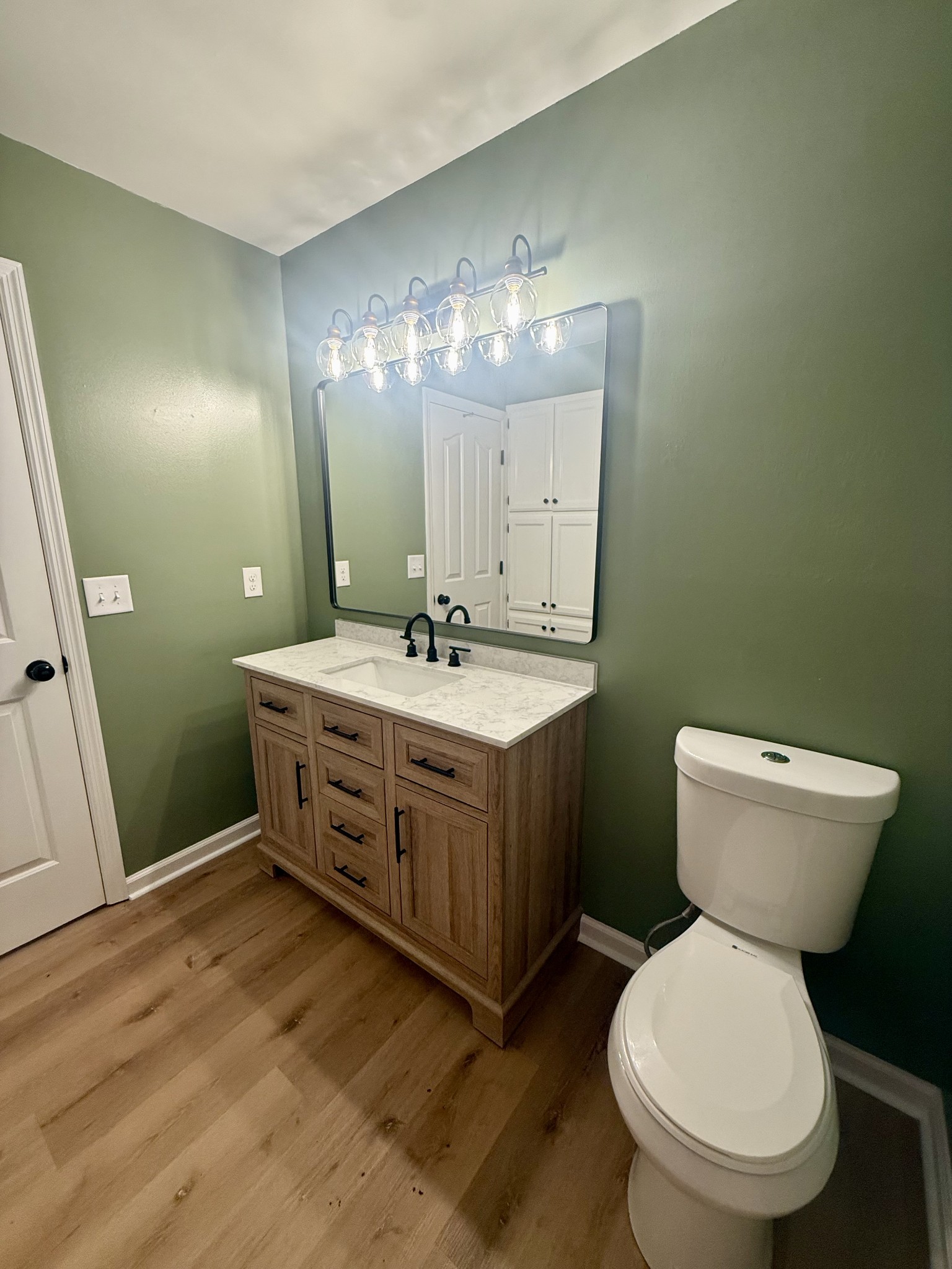 43 Hawthorne Dr, N Lawrenceburg TN 38464