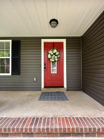 43 Hawthorne Dr, N Lawrenceburg TN 38464