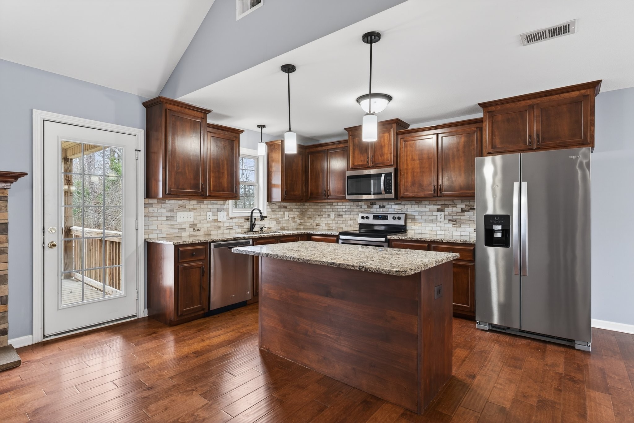 1684 Putnum Drive Clarksville TN 37042