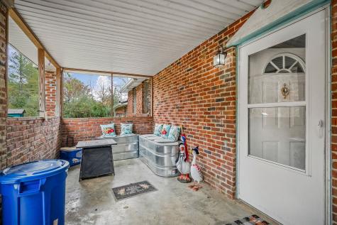 345 J W Farris Drive Sparta TN 38583