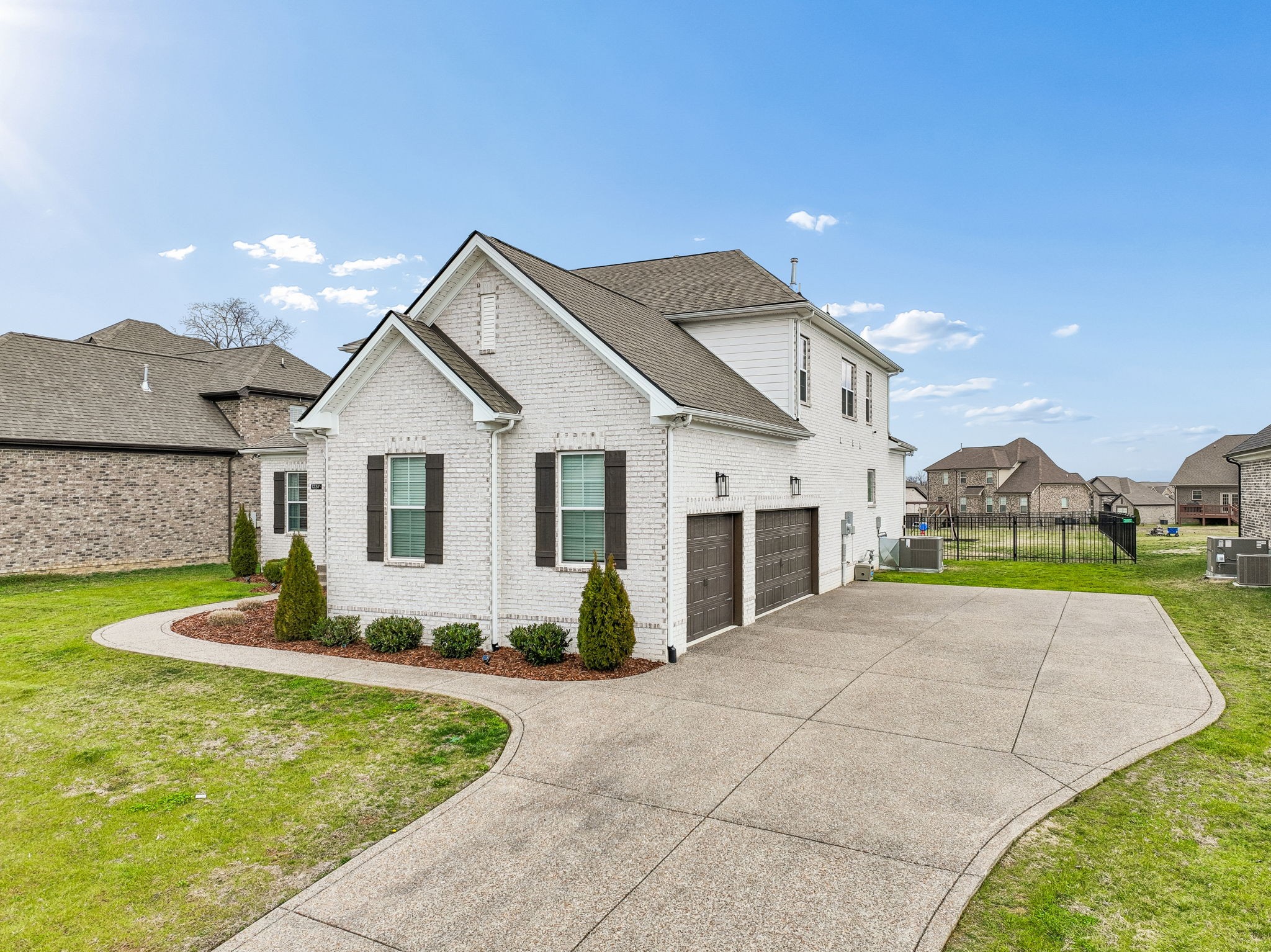 1237 Payton Lane Gallatin TN 37066