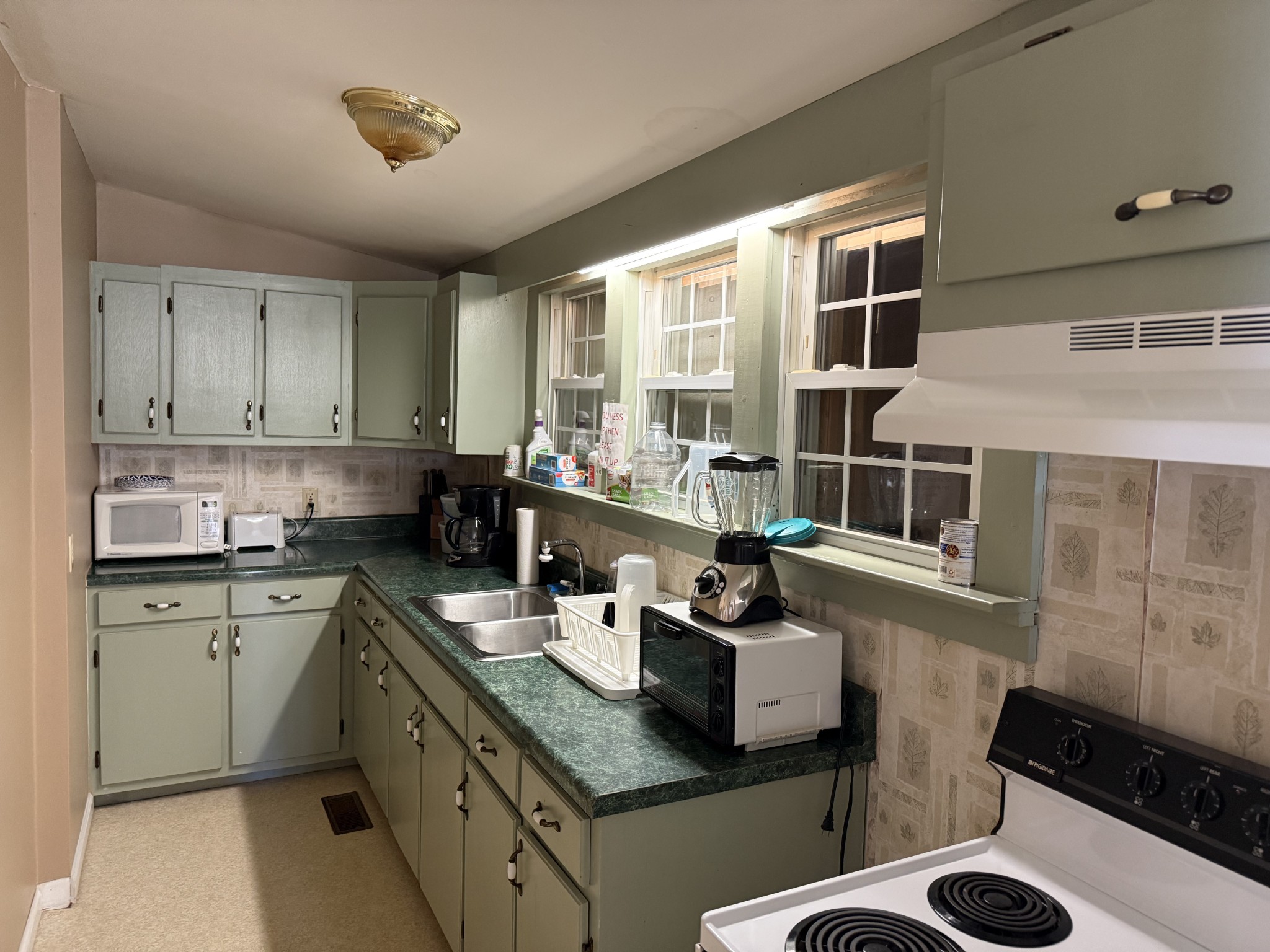 409 Brown Street Celina TN 38551