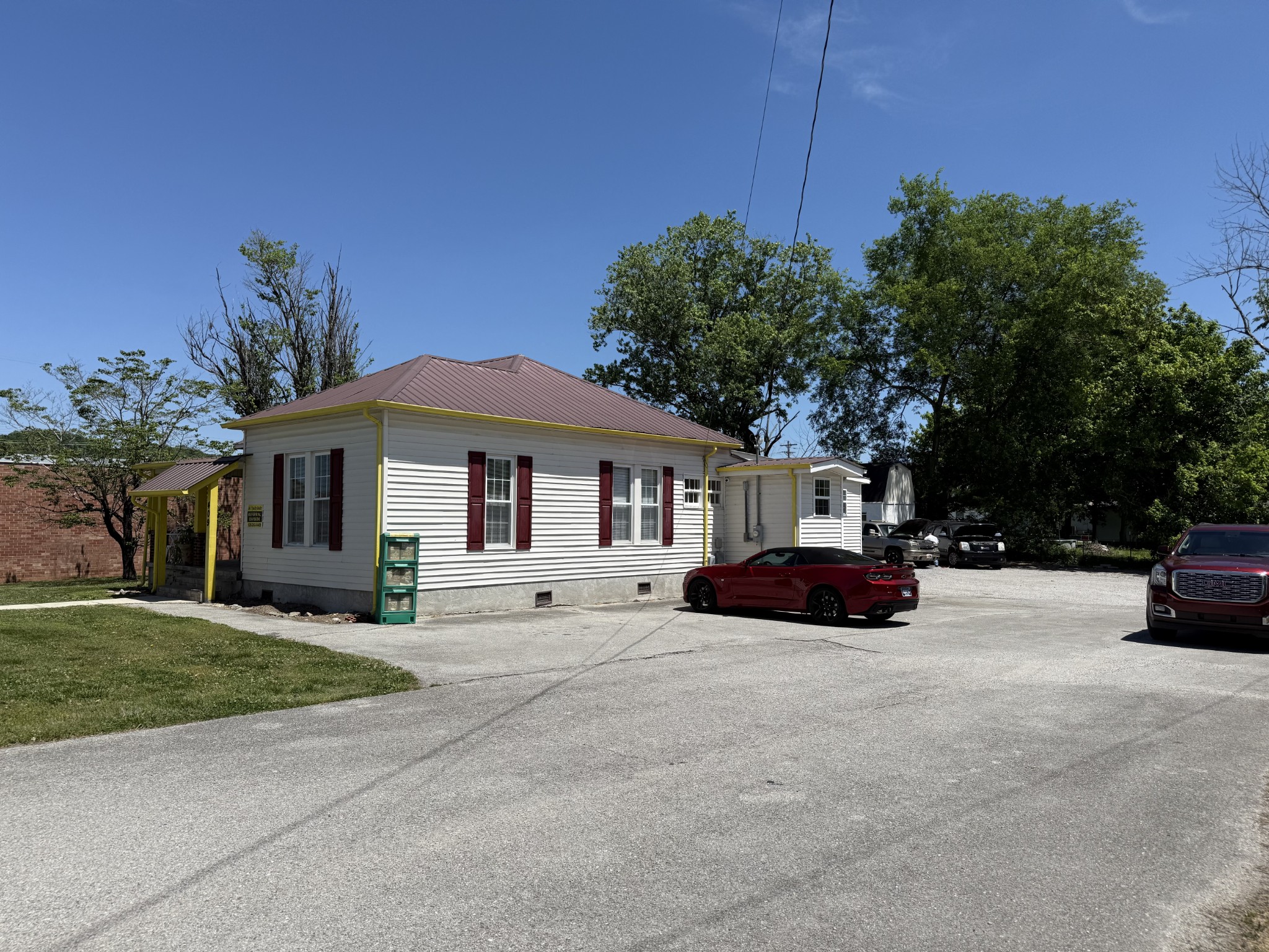 409 Brown Street Celina TN 38551