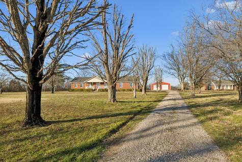 353 Branham Mill Road Gallatin TN 37066