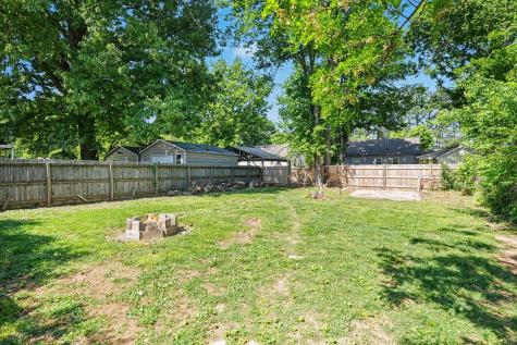 2122 Denham Avenue Columbia TN 38401