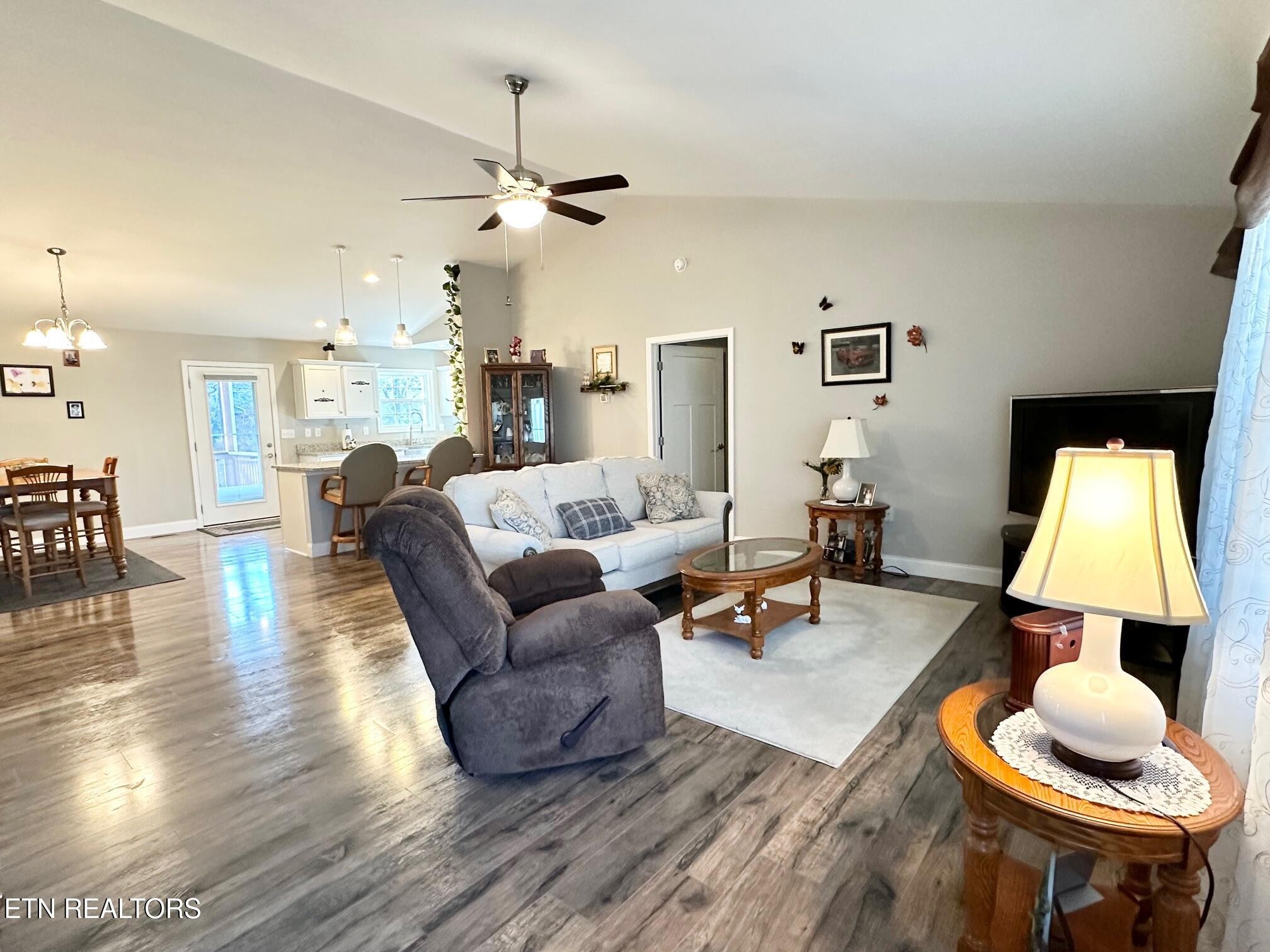 63 Whitetail Run Crossville TN 38555