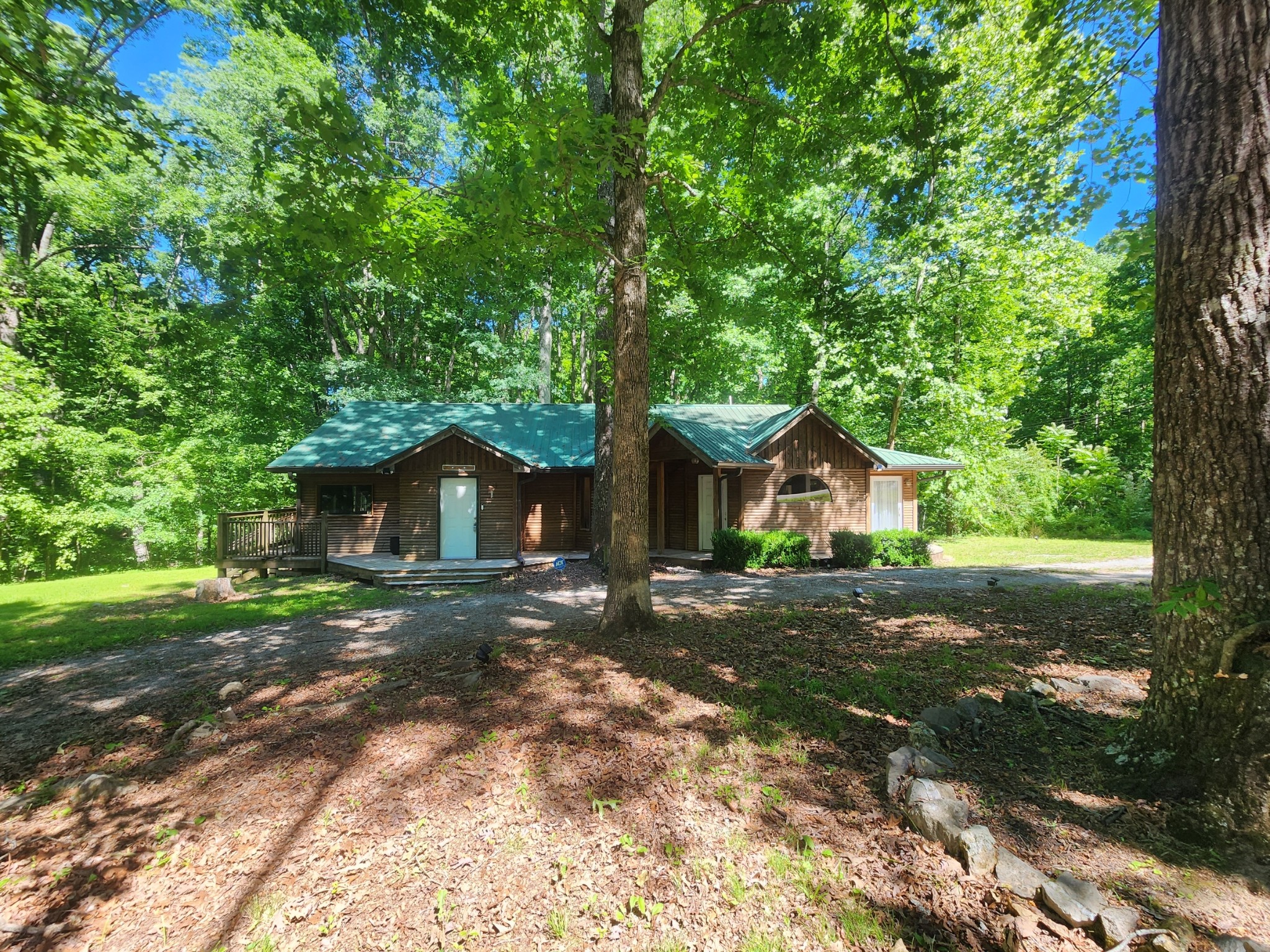932 Hayes Road Lawrenceburg TN 38464