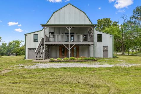 210 S 3rd Street Dickson TN 37055