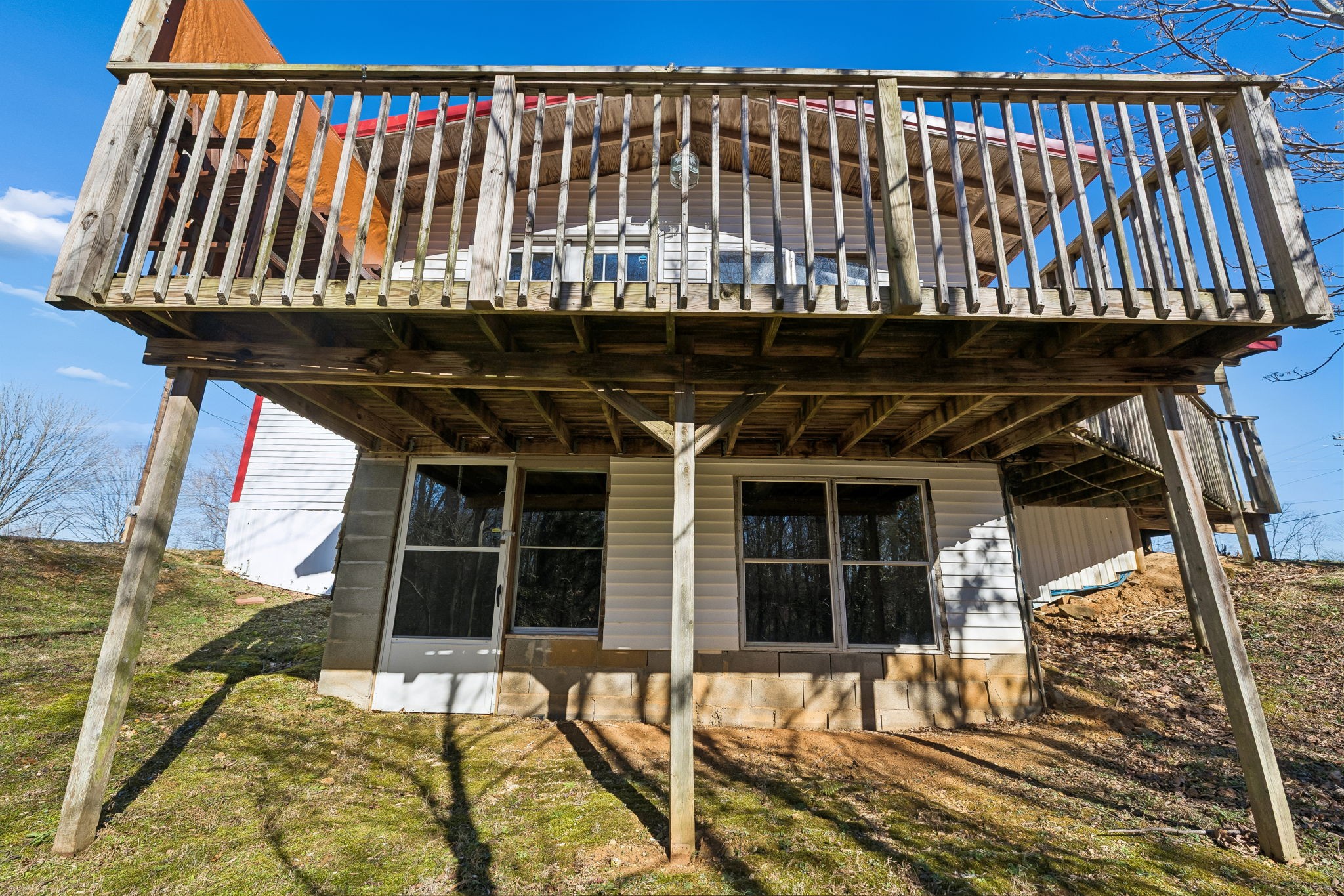 1053 Pack Road White Bluff TN 37187