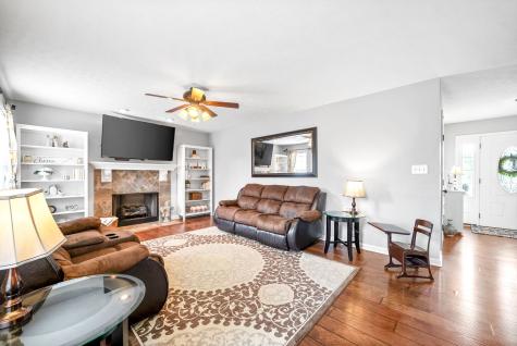 687 Fox Hound Drive Clarksville TN 37040