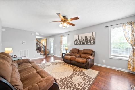 687 Fox Hound Drive Clarksville TN 37040