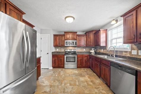 687 Fox Hound Drive Clarksville TN 37040
