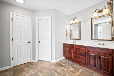 687 Fox Hound Drive Clarksville TN 37040
