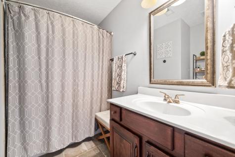 687 Fox Hound Drive Clarksville TN 37040