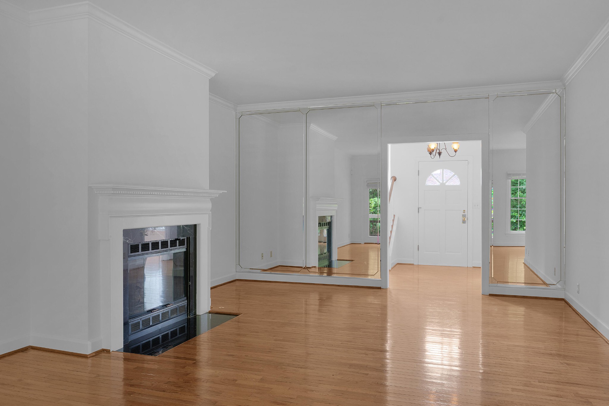 1014 Ariel Lane Chattanooga TN 37405