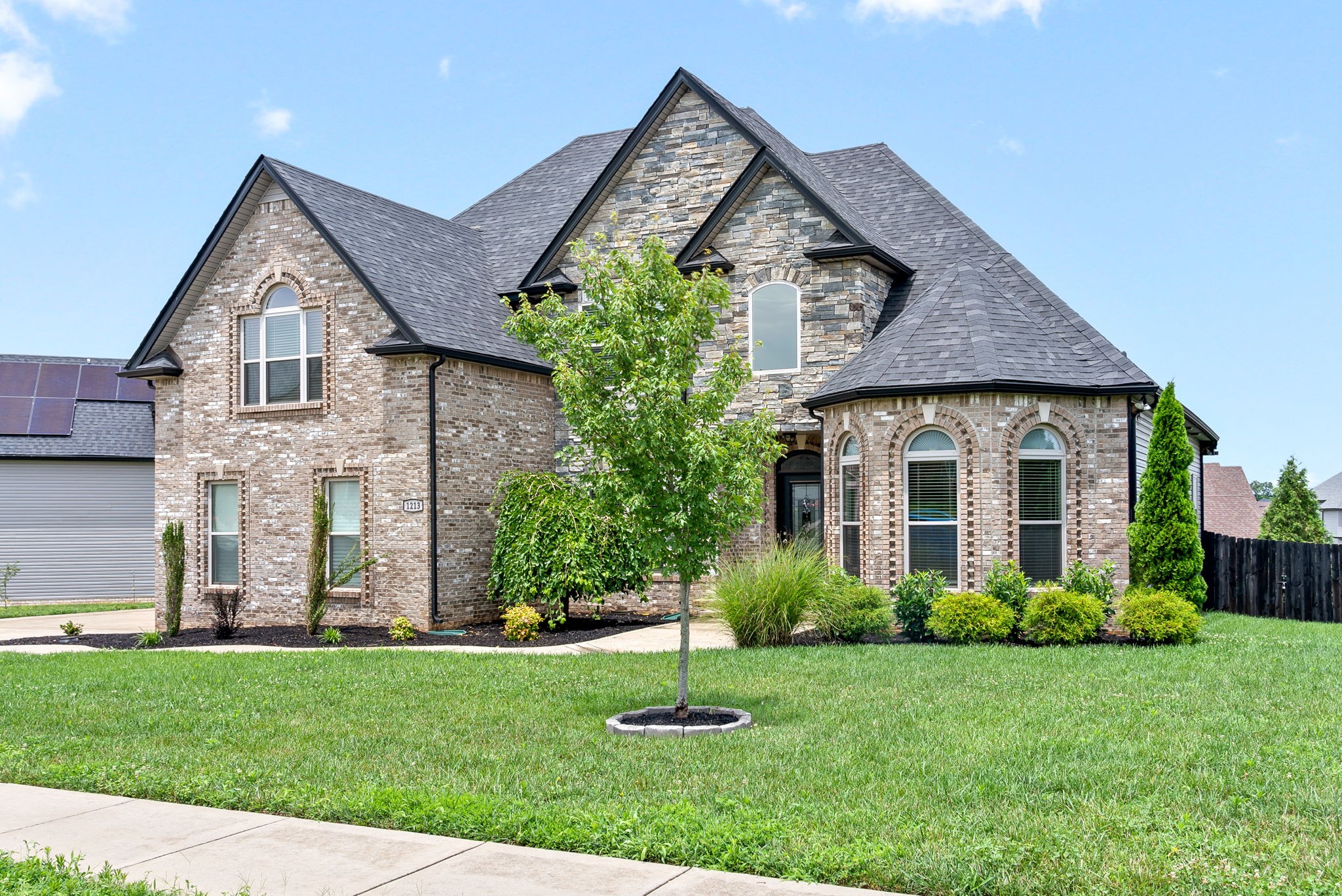 1213 Juniper Pass Clarksville TN 37043