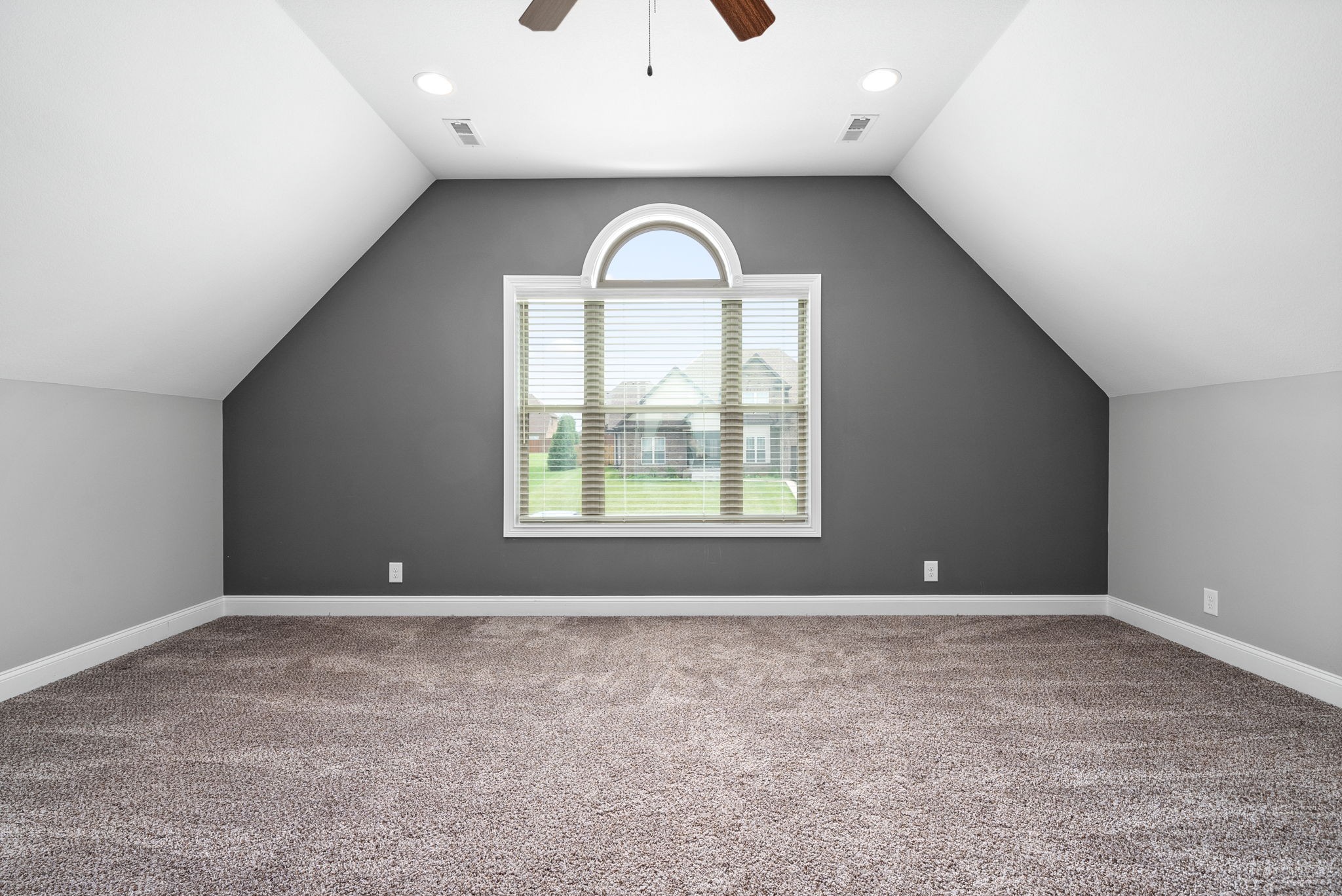 1213 Juniper Pass Clarksville TN 37043