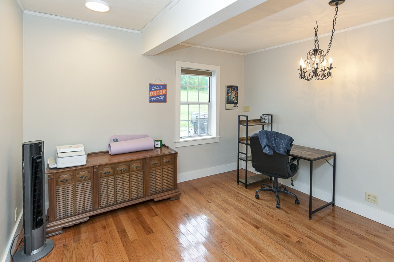 6933 Winchester Highway Winchester TN 37398