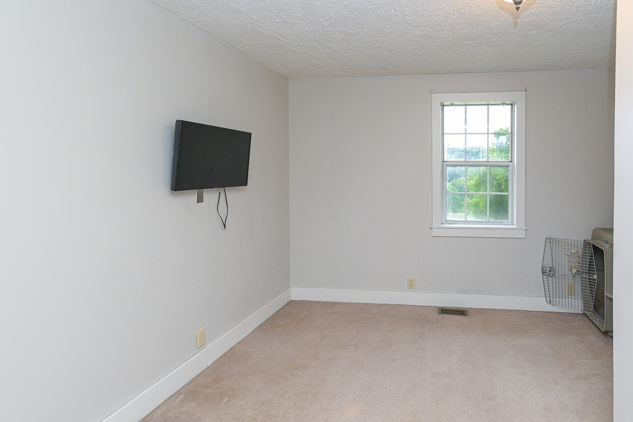 6933 Winchester Highway Winchester TN 37398