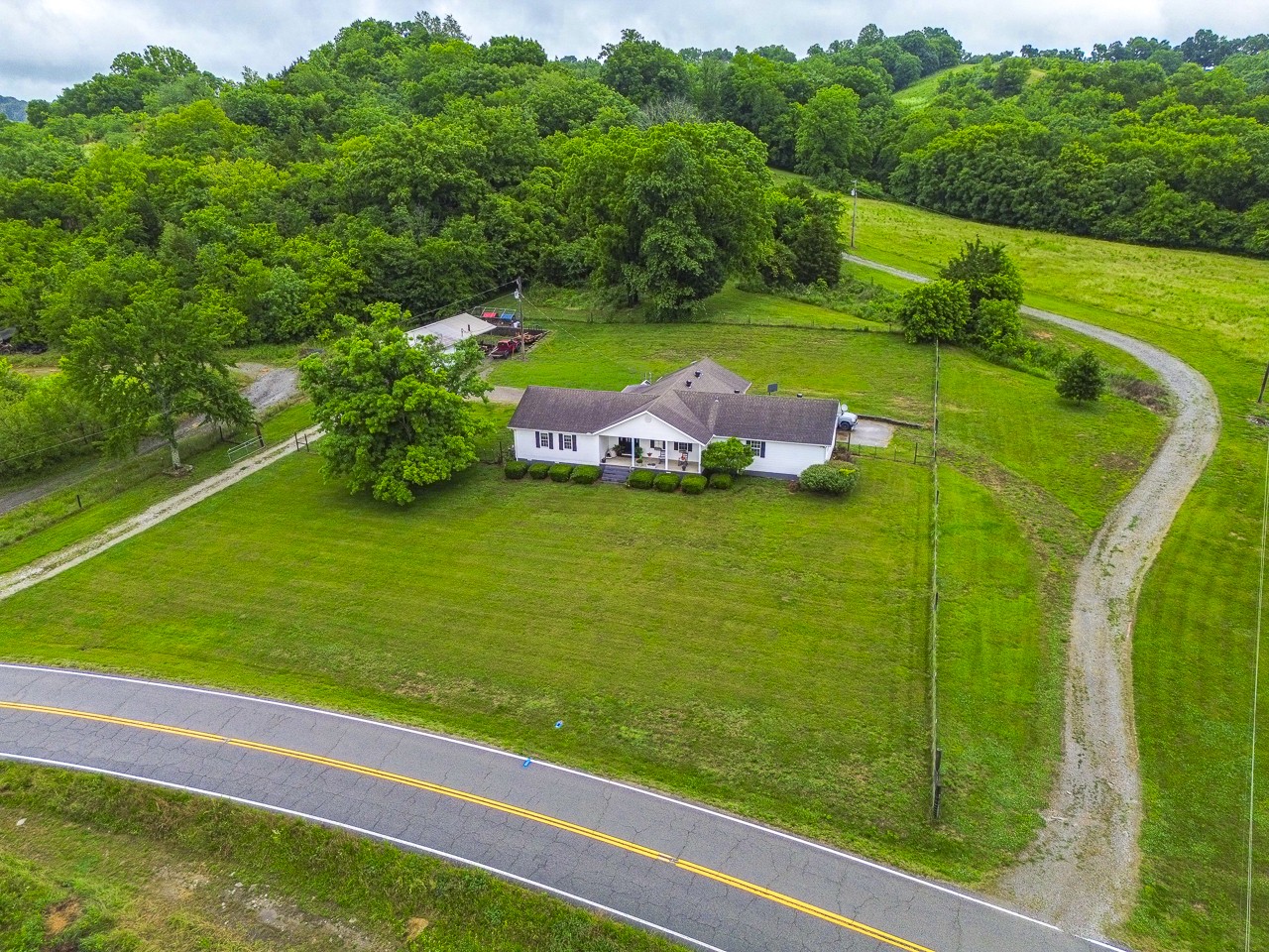 6933 Winchester Highway Winchester TN 37398