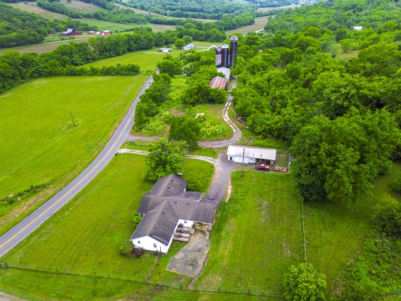 6933 Winchester Highway Winchester TN 37398