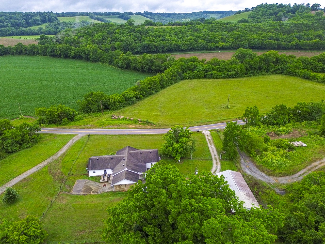 6933 Winchester Highway Winchester TN 37398