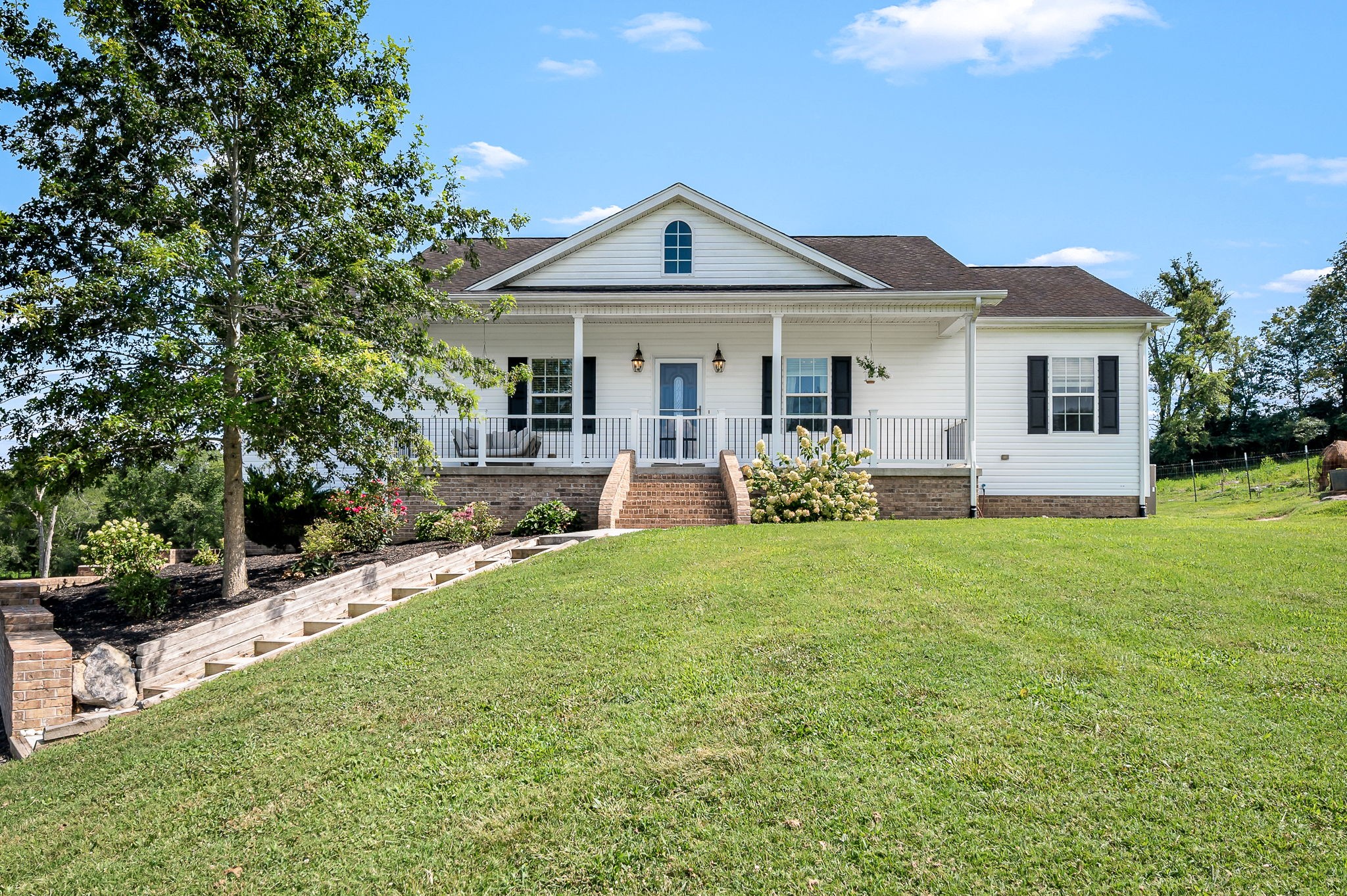 125 Hillwood Acres Alexandria TN 37012